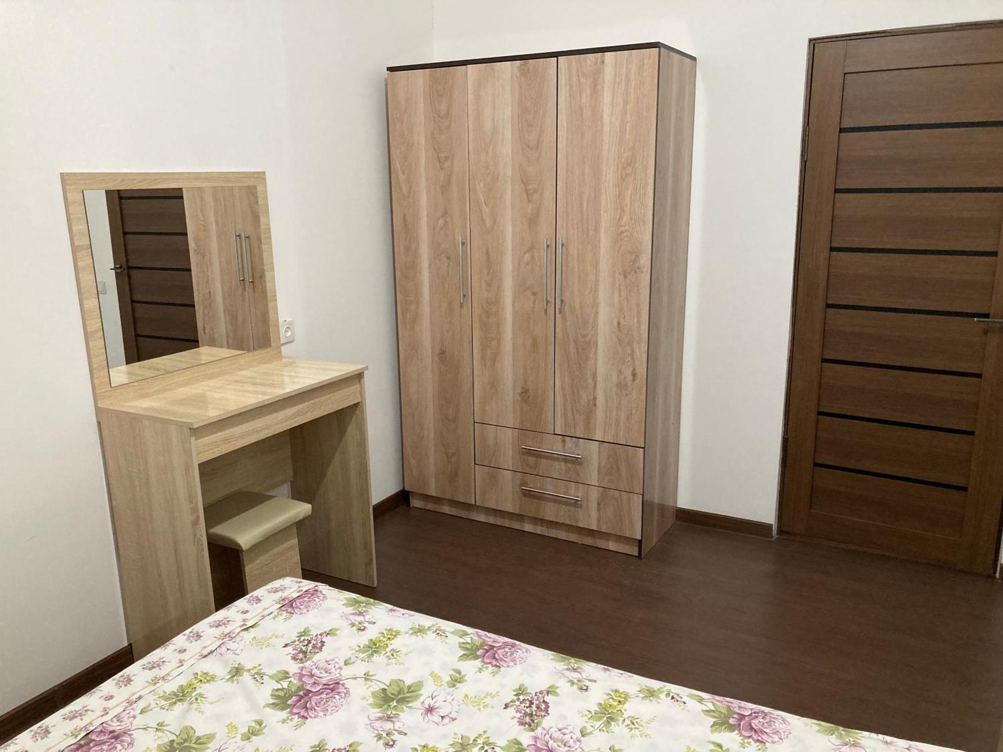 46,2 Karmysova Street Serviced Apartments Almaty Eksteriør billede